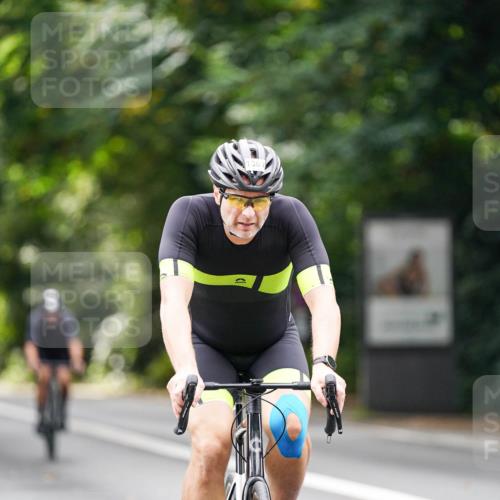 14.09.2025 - Stadtparktriathlon Michael Burmester http://msf.ph/oto/8914841 14.09.2025 12:43:37 Radfahren 1244, 1252, 1267, 1296, 1361, 1365, 1367, 1405, 1407 meine-sportfotos.de