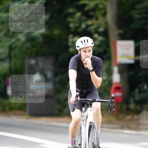 14.09.2025 - Stadtparktriathlon Michael Burmester http://msf.ph/oto/8914910 14.09.2025 12:45:07 Radfahren 1293, 1322, 1340, 1392 meine-sportfotos.de