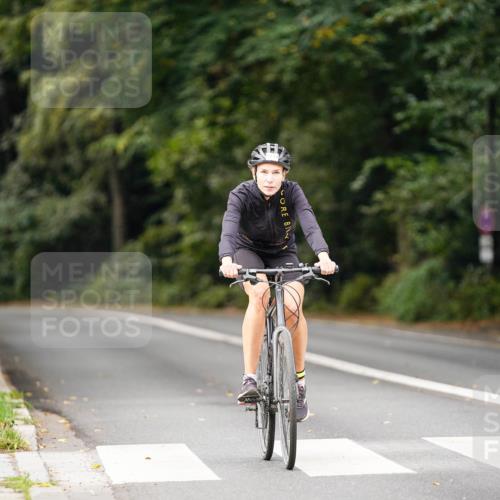 14.09.2025 - Stadtparktriathlon Michael Burmester http://msf.ph/oto/8914957 14.09.2025 12:46:26 Radfahren 1281, 1290, 1335 meine-sportfotos.de