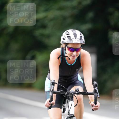 14.09.2025 - Stadtparktriathlon Michael Burmester http://msf.ph/oto/8914970 14.09.2025 12:46:54 Radfahren 1256, 1273, 1283, 1326, 1360, 1410 meine-sportfotos.de