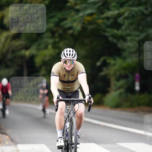 14.09.2025 - Stadtparktriathlon Michael Burmester http://msf.ph/oto/8914975 14.09.2025 12:47:02 Radfahren 1256, 1273, 1294, 1357, 1376, 1410 meine-sportfotos.de