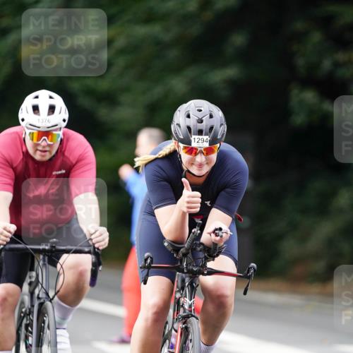 14.09.2025 - Stadtparktriathlon Michael Burmester http://msf.ph/oto/8914980 14.09.2025 12:47:07 Radfahren 1273, 1294, 1317, 1357, 1376 meine-sportfotos.de