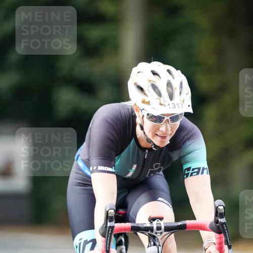14.09.2025 - Stadtparktriathlon Michael Burmester http://msf.ph/oto/8914983 14.09.2025 12:47:15 Radfahren 1200, 1317 meine-sportfotos.de