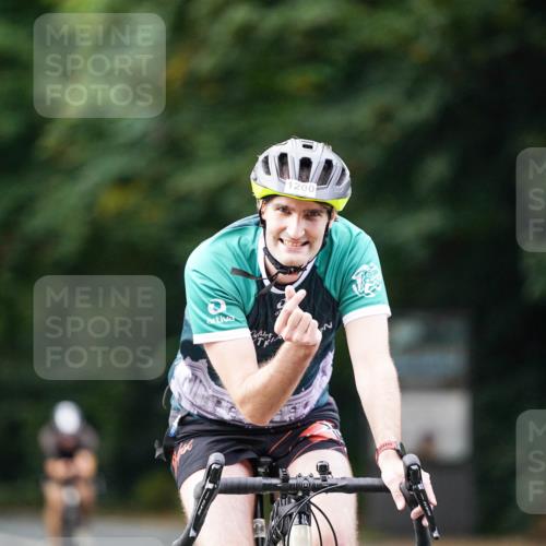 14.09.2025 - Stadtparktriathlon Michael Burmester http://msf.ph/oto/8914986 14.09.2025 12:47:22 Radfahren 1200, 1275, 1370, 1382 meine-sportfotos.de