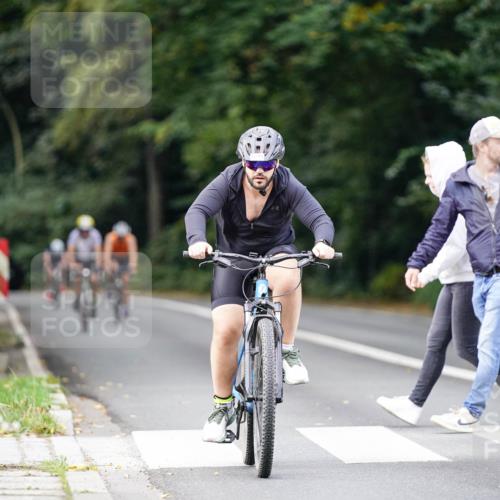 14.09.2025 - Stadtparktriathlon Michael Burmester http://msf.ph/oto/8914993 14.09.2025 12:47:30 Radfahren 1215, 1275, 1370, 1382, 1397, 1414 meine-sportfotos.de