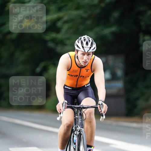 14.09.2025 - Stadtparktriathlon Michael Burmester http://msf.ph/oto/8915000 14.09.2025 12:47:37 Radfahren 1215, 1261, 1349, 1397, 1414 meine-sportfotos.de