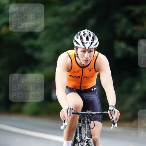 14.09.2025 - Stadtparktriathlon Michael Burmester http://msf.ph/oto/8915003 14.09.2025 12:47:38 Radfahren 1215, 1261, 1349, 1397, 1414, 1419 meine-sportfotos.de