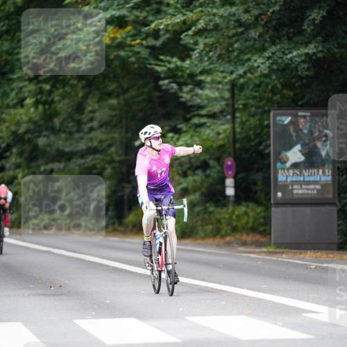14.09.2025 - Stadtparktriathlon Michael Burmester http://msf.ph/oto/8915007 14.09.2025 12:47:41 Radfahren 1261, 1301, 1349, 1397, 1414, 1419 meine-sportfotos.de
