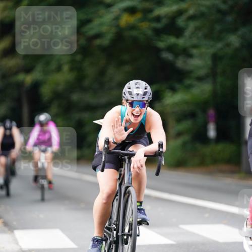 14.09.2025 - Stadtparktriathlon Michael Burmester http://msf.ph/oto/8915013 14.09.2025 12:47:46 Radfahren 1224, 1239, 1248, 1261, 1274, 1278, 1301, 1310, 1330, 1349, 1394, 1419 meine-sportfotos.de