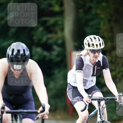 14.09.2025 - Stadtparktriathlon Michael Burmester http://msf.ph/oto/8915025 14.09.2025 12:47:51 Radfahren 1224, 1239, 1245, 1247, 1248, 1263, 1274, 1278, 1301, 1310, 1316, 1330, 1394, 1419 meine-sportfotos.de