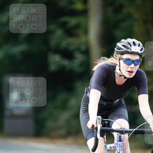 14.09.2025 - Stadtparktriathlon Michael Burmester http://msf.ph/oto/8915026 14.09.2025 12:47:52 Radfahren 1224, 1239, 1245, 1247, 1248, 1263, 1274, 1278, 1301, 1310, 1316, 1330, 1387, 1394, 1419 meine-sportfotos.de