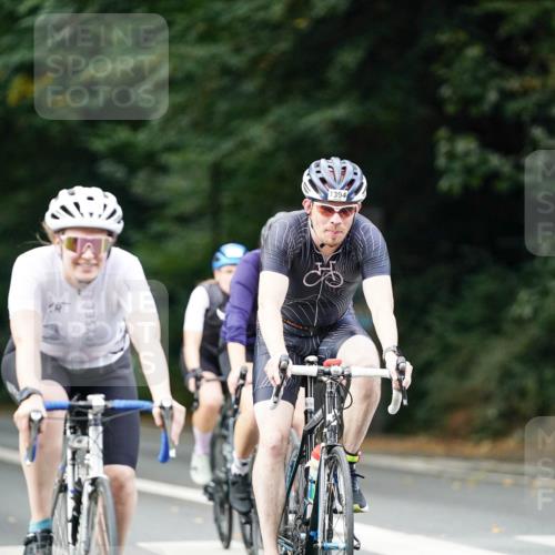 14.09.2025 - Stadtparktriathlon Michael Burmester http://msf.ph/oto/8915027 14.09.2025 12:47:53 Radfahren 1224, 1239, 1245, 1247, 1248, 1263, 1274, 1278, 1301, 1310, 1316, 1330, 1387, 1394 meine-sportfotos.de