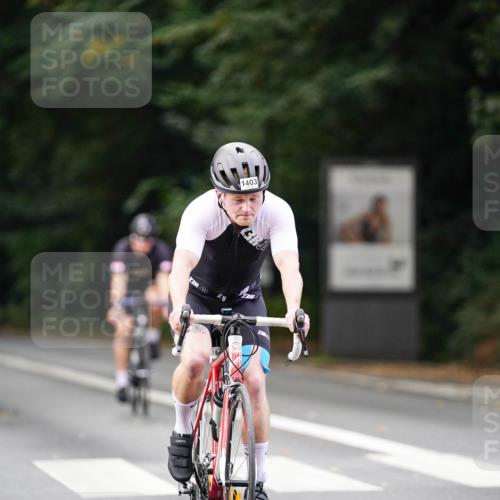 14.09.2025 - Stadtparktriathlon Michael Burmester http://msf.ph/oto/8915063 14.09.2025 12:48:41 Radfahren 1175, 1289, 1384, 1403 meine-sportfotos.de