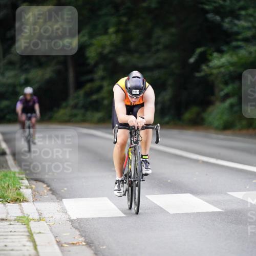 14.09.2025 - Stadtparktriathlon Michael Burmester http://msf.ph/oto/8915072 14.09.2025 12:49:02 Radfahren 1288, 1411 meine-sportfotos.de