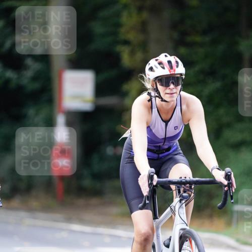 14.09.2025 - Stadtparktriathlon Michael Burmester http://msf.ph/oto/8915101 14.09.2025 12:49:34 Radfahren 1260, 1268, 1328, 1332, 1336, 1352, 1355, 1385, 1400, 1415 meine-sportfotos.de