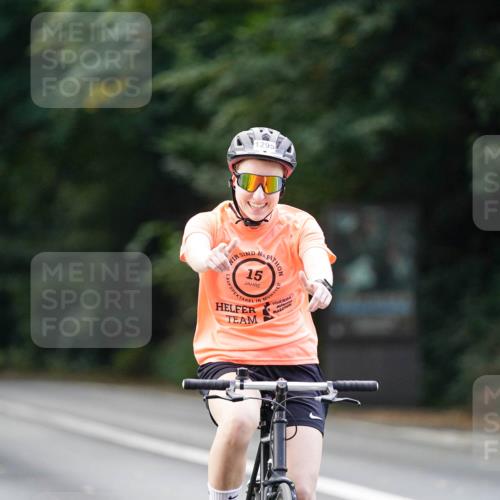 14.09.2025 - Stadtparktriathlon Michael Burmester http://msf.ph/oto/8915115 14.09.2025 12:49:47 Radfahren 1272, 1295, 1312 meine-sportfotos.de