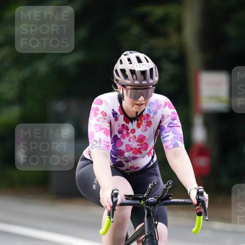 14.09.2025 - Stadtparktriathlon Michael Burmester http://msf.ph/oto/8915122 14.09.2025 12:50:01 Radfahren 1279, 1287, 1297, 1367, 1399 meine-sportfotos.de