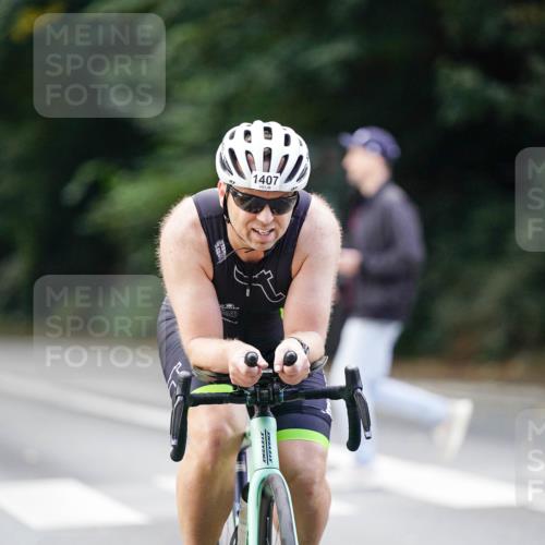14.09.2025 - Stadtparktriathlon Michael Burmester http://msf.ph/oto/8915131 14.09.2025 12:50:12 Radfahren 1250, 1297, 1367, 1407 meine-sportfotos.de