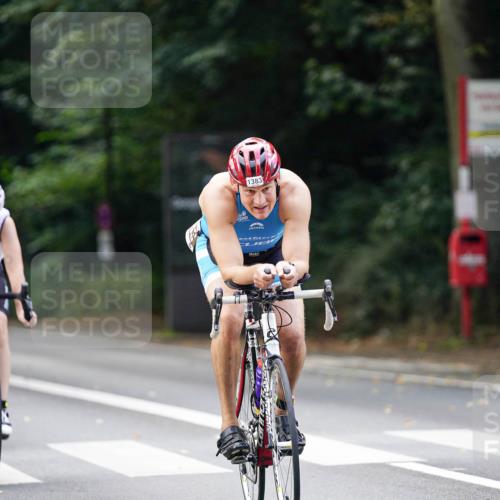 14.09.2025 - Stadtparktriathlon Michael Burmester http://msf.ph/oto/8915135 14.09.2025 12:50:20 Radfahren 1250, 1331, 1334, 1361, 1383 meine-sportfotos.de