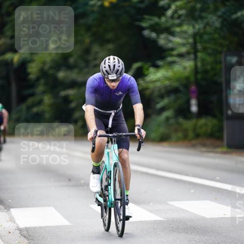 14.09.2025 - Stadtparktriathlon Michael Burmester http://msf.ph/oto/8915155 14.09.2025 12:50:40 Radfahren 1232, 1277, 1365, 1373 meine-sportfotos.de