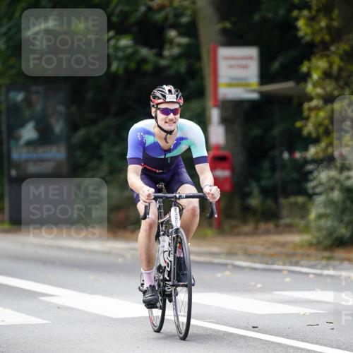 14.09.2025 - Stadtparktriathlon Michael Burmester http://msf.ph/oto/8915173 14.09.2025 12:51:07 Radfahren 1223, 1228, 1244, 1280, 1314, 1323, 1386, 1390, 1391 meine-sportfotos.de
