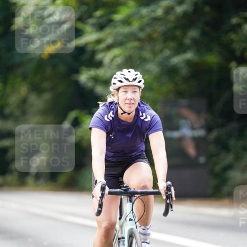 14.09.2025 - Stadtparktriathlon Michael Burmester http://msf.ph/oto/8915185 14.09.2025 12:51:15 Radfahren 1228, 1244, 1280, 1314, 1323, 1388, 1390, 1391 meine-sportfotos.de