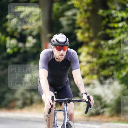 14.09.2025 - Stadtparktriathlon Michael Burmester http://msf.ph/oto/8915223 14.09.2025 12:52:04 Radfahren 1257, 1339, 1341, 1347, 1369, 1377, 1381, 1392 meine-sportfotos.de
