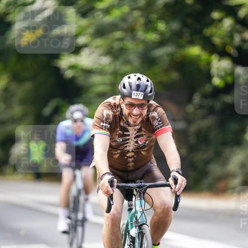 14.09.2025 - Stadtparktriathlon Michael Burmester http://msf.ph/oto/8915231 14.09.2025 12:52:11 Radfahren 1339, 1347, 1369, 1377, 1381 meine-sportfotos.de