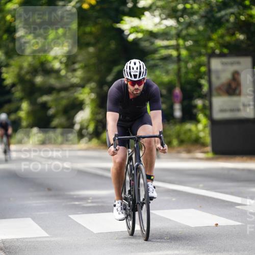 14.09.2025 - Stadtparktriathlon Michael Burmester http://msf.ph/oto/8915237 14.09.2025 12:52:24 Radfahren 1264, 1303, 1340, 1344, 1396, 1404 meine-sportfotos.de