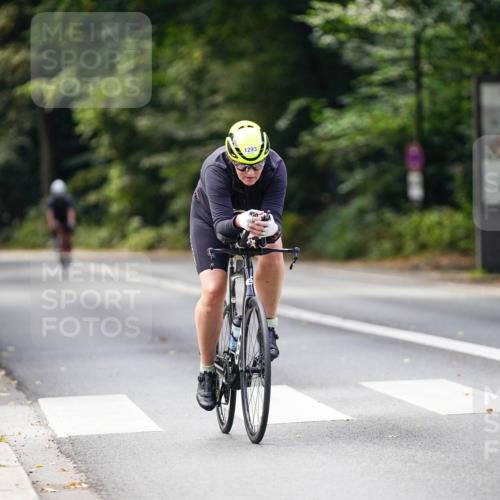 14.09.2025 - Stadtparktriathlon Michael Burmester http://msf.ph/oto/8915266 14.09.2025 12:52:51 Radfahren 1293, 1315, 1335, 1351, 1359, 1413 meine-sportfotos.de