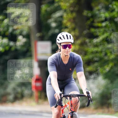 14.09.2025 - Stadtparktriathlon Michael Burmester http://msf.ph/oto/8915268 14.09.2025 12:52:57 Radfahren 1293, 1335, 1413 meine-sportfotos.de