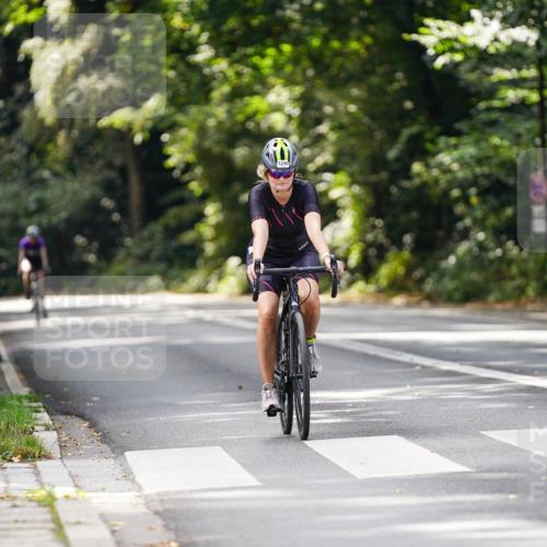 14.09.2025 - Stadtparktriathlon Michael Burmester http://msf.ph/oto/8915294 14.09.2025 12:54:09 Radfahren 1246, 1360 meine-sportfotos.de