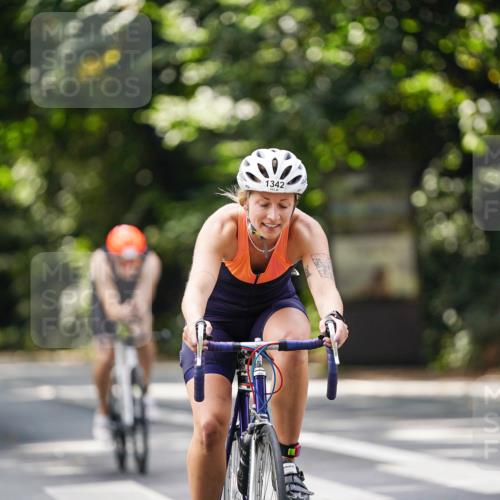 14.09.2025 - Stadtparktriathlon Michael Burmester http://msf.ph/oto/8915307 14.09.2025 12:54:41 Radfahren 1342, 1353, 1419, 1469, 1504 meine-sportfotos.de