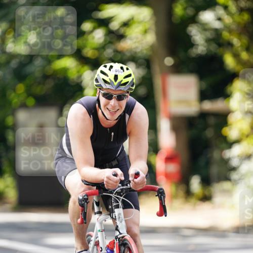 14.09.2025 - Stadtparktriathlon Michael Burmester http://msf.ph/oto/8915317 14.09.2025 12:54:45 Radfahren 1342, 1353, 1419, 1469, 1504 meine-sportfotos.de