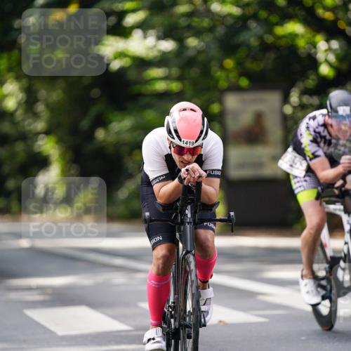 14.09.2025 - Stadtparktriathlon Michael Burmester http://msf.ph/oto/8915319 14.09.2025 12:54:46 Radfahren 1342, 1353, 1419, 1469, 1504 meine-sportfotos.de