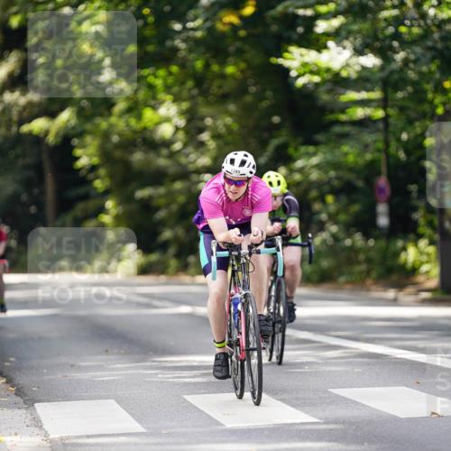 14.09.2025 - Stadtparktriathlon Michael Burmester http://msf.ph/oto/8915326 14.09.2025 12:55:06 Radfahren 1258, 1319, 1349, 1441 meine-sportfotos.de