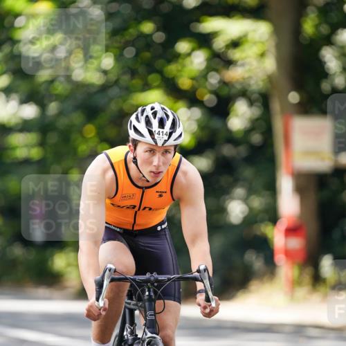 14.09.2025 - Stadtparktriathlon Michael Burmester http://msf.ph/oto/8915336 14.09.2025 12:55:19 Radfahren 1326, 1376, 1414, 1514 meine-sportfotos.de