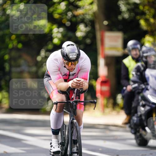 14.09.2025 - Stadtparktriathlon Michael Burmester http://msf.ph/oto/8915341 14.09.2025 12:55:25 Radfahren 1326, 1376, 1387, 1397, 1414, 1514 meine-sportfotos.de