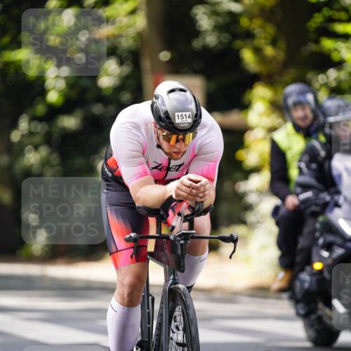 14.09.2025 - Stadtparktriathlon Michael Burmester http://msf.ph/oto/8915343 14.09.2025 12:55:26 Radfahren 1326, 1357, 1376, 1387, 1397, 1414, 1514 meine-sportfotos.de
