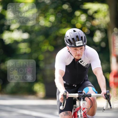14.09.2025 - Stadtparktriathlon Michael Burmester http://msf.ph/oto/8915355 14.09.2025 12:55:54 Radfahren 1273, 1384, 1403 meine-sportfotos.de