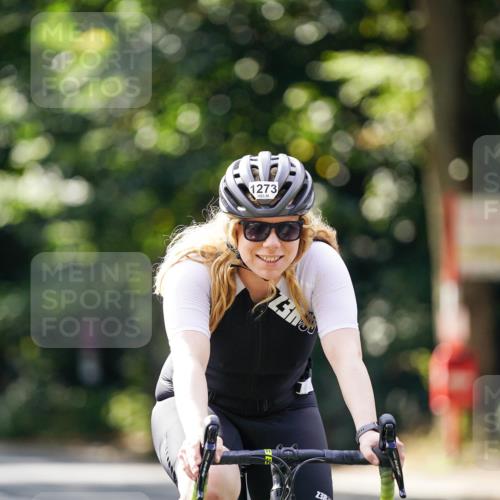 14.09.2025 - Stadtparktriathlon Michael Burmester http://msf.ph/oto/8915356 14.09.2025 12:55:57 Radfahren 1273, 1384, 1403 meine-sportfotos.de