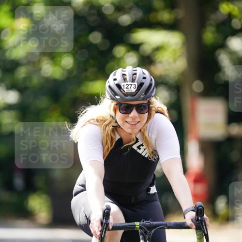 14.09.2025 - Stadtparktriathlon Michael Burmester http://msf.ph/oto/8915357 14.09.2025 12:55:57 Radfahren 1273, 1384, 1403 meine-sportfotos.de