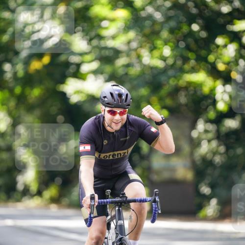 14.09.2025 - Stadtparktriathlon Michael Burmester http://msf.ph/oto/8915359 14.09.2025 12:56:00 Radfahren 1273, 1374, 1384, 1389, 1403 meine-sportfotos.de