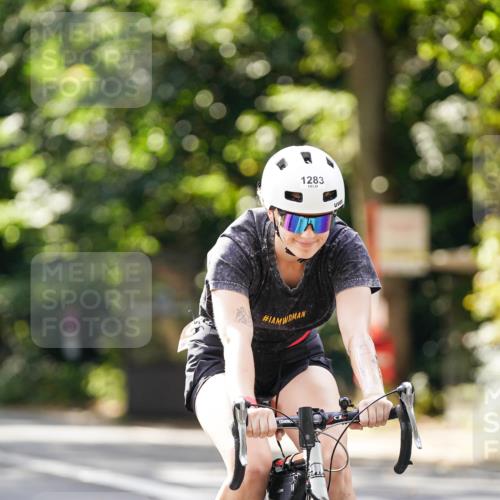 14.09.2025 - Stadtparktriathlon Michael Burmester http://msf.ph/oto/8915377 14.09.2025 12:56:19 Radfahren 1256, 1263, 1278, 1283, 1352, 1355, 1400, 1415, 1492, 1499, 1510 meine-sportfotos.de
