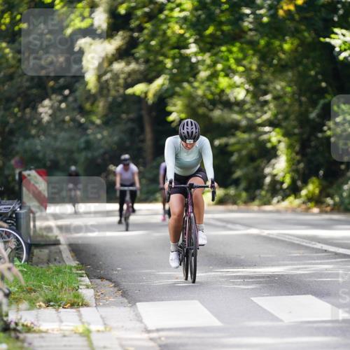 14.09.2025 - Stadtparktriathlon Michael Burmester http://msf.ph/oto/8915406 14.09.2025 12:57:00 Radfahren 1254, 1321, 1399 meine-sportfotos.de