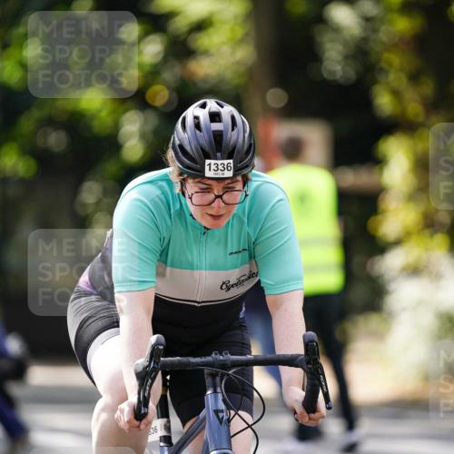 14.09.2025 - Stadtparktriathlon Michael Burmester http://msf.ph/oto/8915438 14.09.2025 12:57:54 Radfahren 1100, 1328, 1336, 1365 meine-sportfotos.de