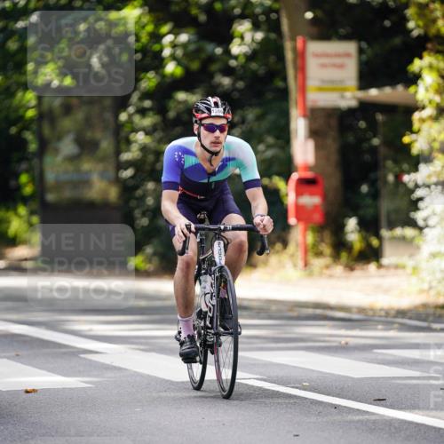 14.09.2025 - Stadtparktriathlon Michael Burmester http://msf.ph/oto/8915447 14.09.2025 12:58:06 Radfahren 1268, 1288, 1328, 1373, 1383, 1386, 1521 meine-sportfotos.de
