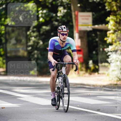 14.09.2025 - Stadtparktriathlon Michael Burmester http://msf.ph/oto/8915448 14.09.2025 12:58:06 Radfahren 1268, 1288, 1328, 1373, 1383, 1386, 1521 meine-sportfotos.de