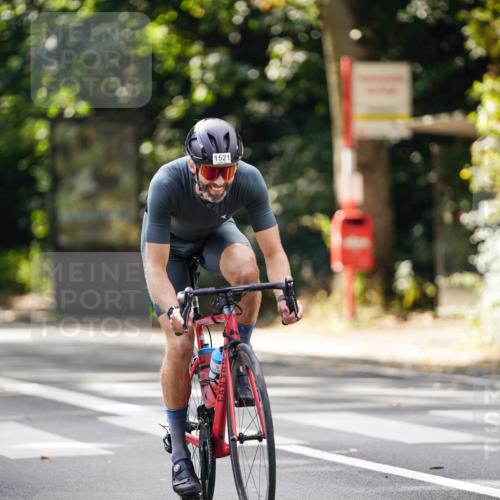 14.09.2025 - Stadtparktriathlon Michael Burmester http://msf.ph/oto/8915450 14.09.2025 12:58:08 Radfahren 1268, 1288, 1373, 1383, 1386, 1521 meine-sportfotos.de