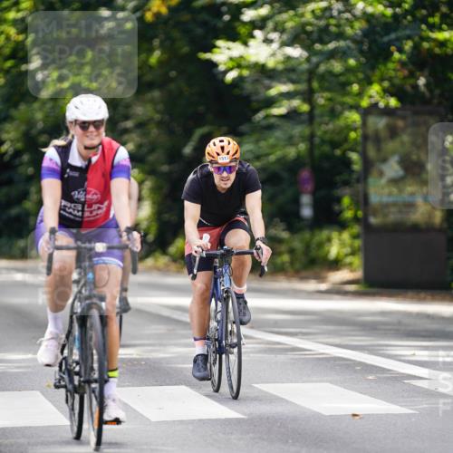 14.09.2025 - Stadtparktriathlon Michael Burmester http://msf.ph/oto/8915461 14.09.2025 12:58:33 Radfahren 1237, 1272, 1347, 1388, 1452, 1472, 1494, 1513 meine-sportfotos.de